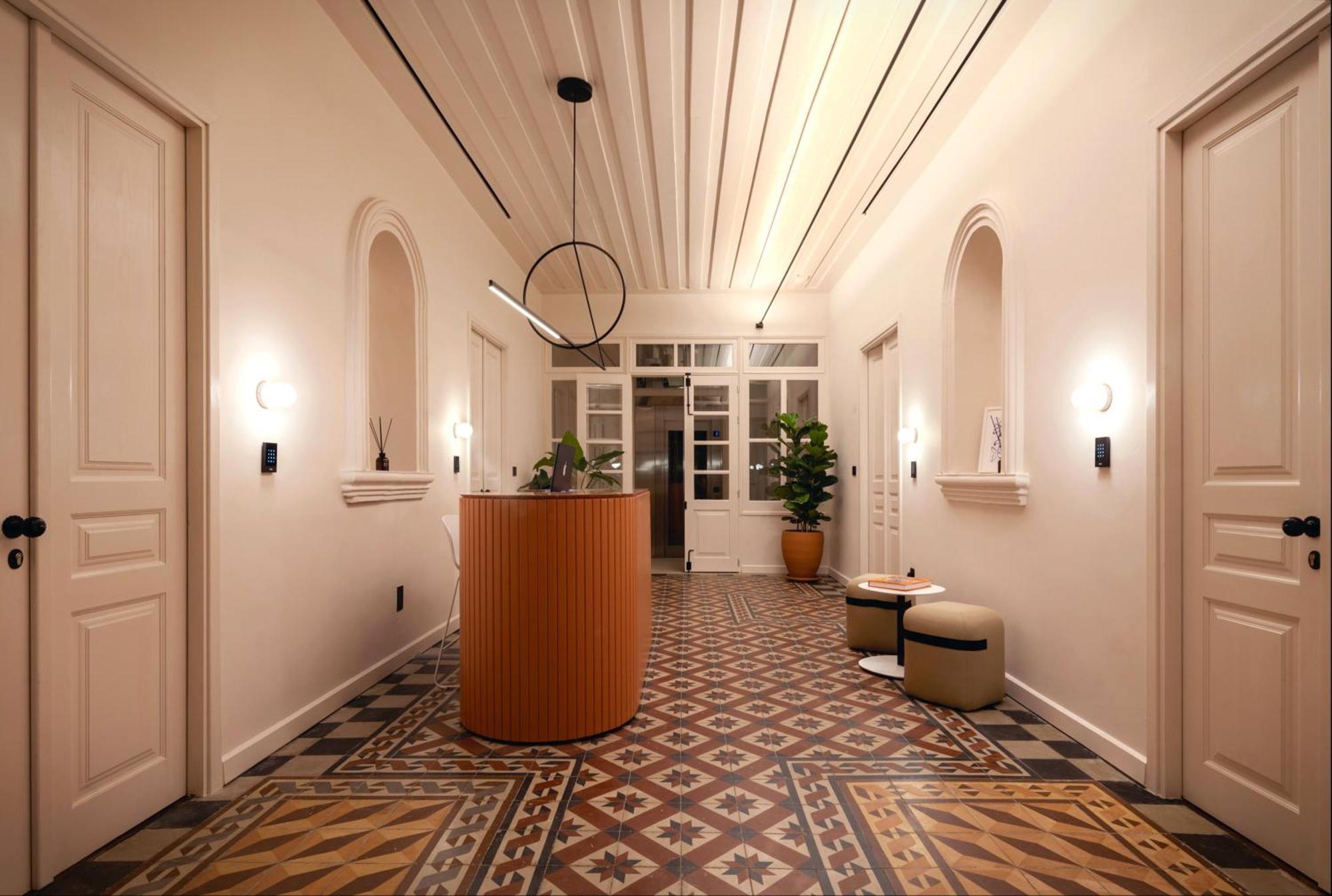 Heart Hotel Лимасол Екстериор снимка